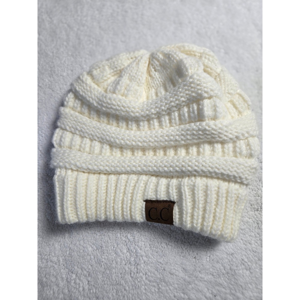 CC Beanie Womens Cream White Cable‎ Knit Skull Cap Winter Hat One Size Ribbed
